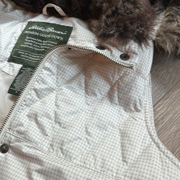 ❄️Goose DOWN Eddie Bauer Women’s Vest Fur Collar Removable Hood Small Puffer - Picture 9 of 13